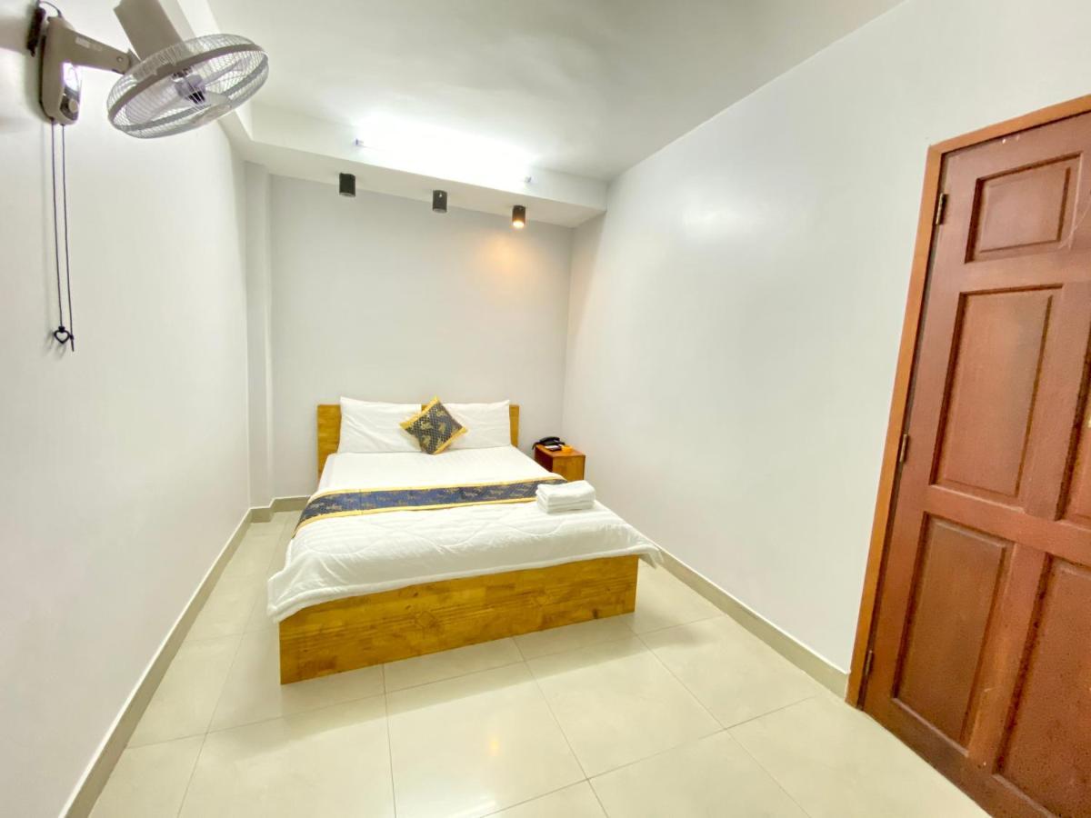 Thien Son Hotel Ho Şi Min Exterior foto